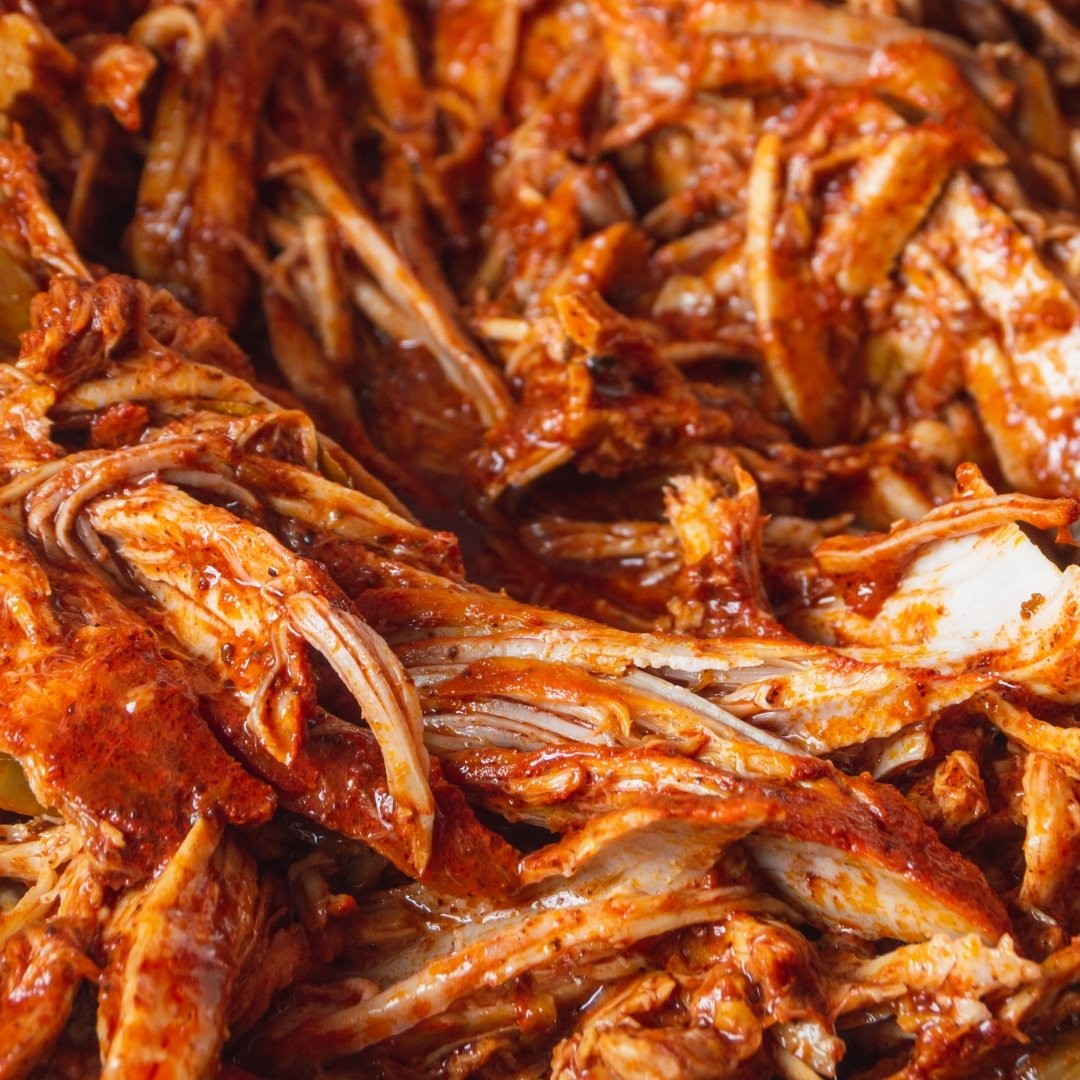 COCHINITA PIBIL CON ACHIOTE CONDIMENTO ROJO