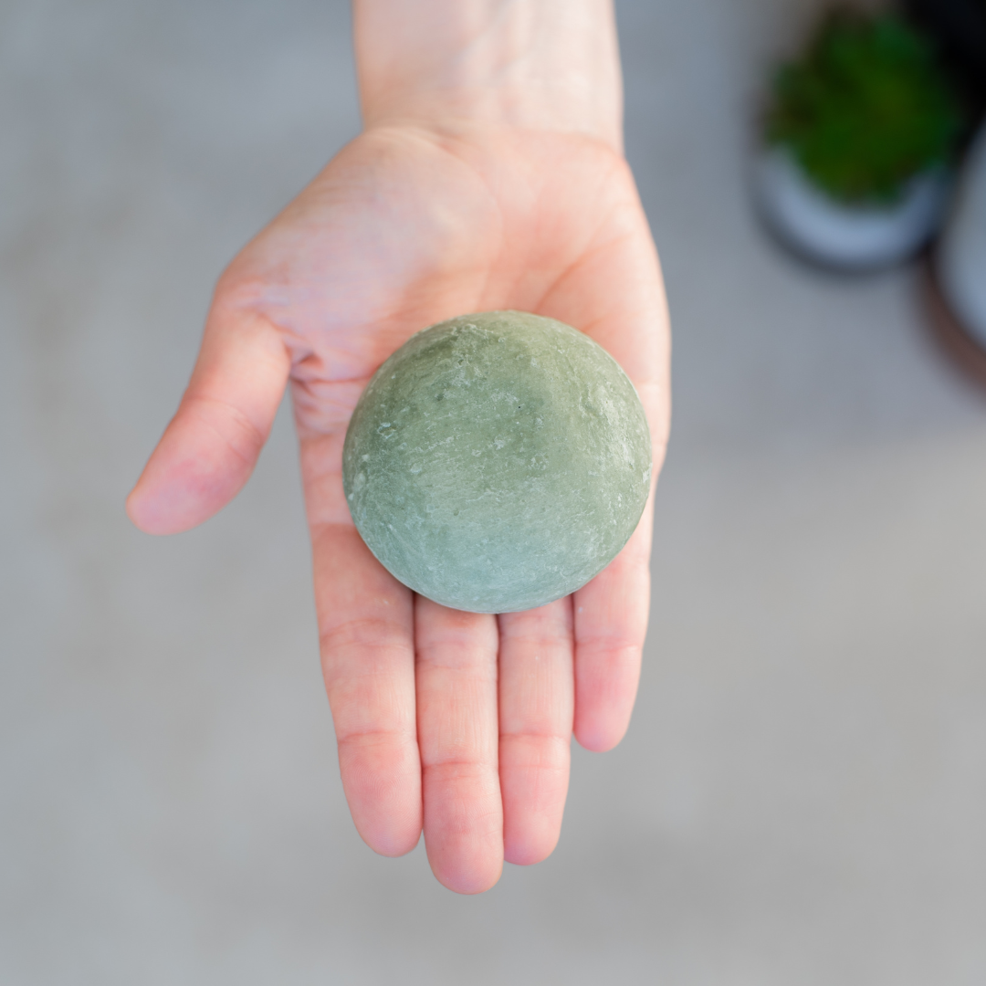 Shampoo Romero y Menta sólido para cabello | Skinatura 70 gr